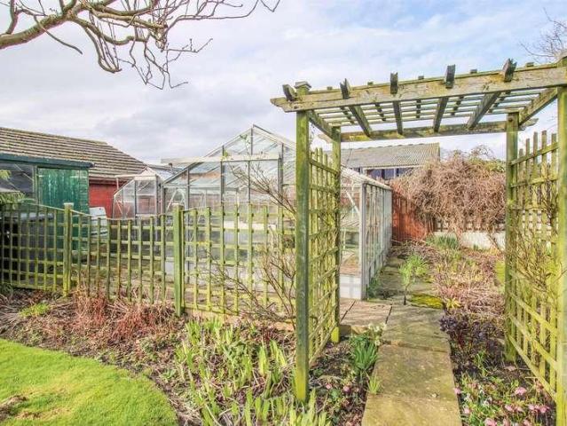 House for sale in Featherstone, Ackton
