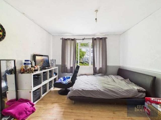 House for sale in Nantgarw, Wales