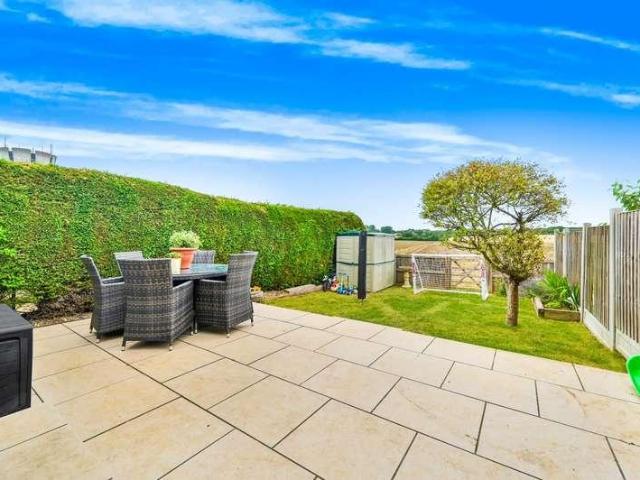 House for sale in Felsted, Duton Hill