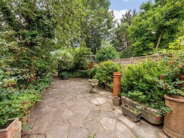 House for sale in South Croydon, London Borough of Croydon