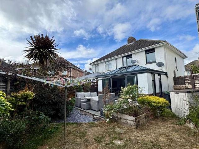House for sale in Highcliffe