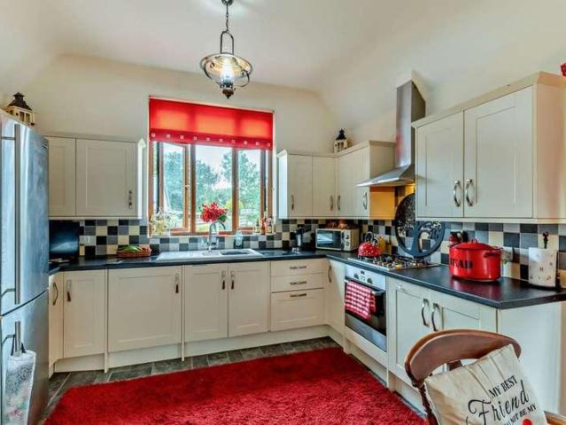 House for sale in Tafolwern, Wales
