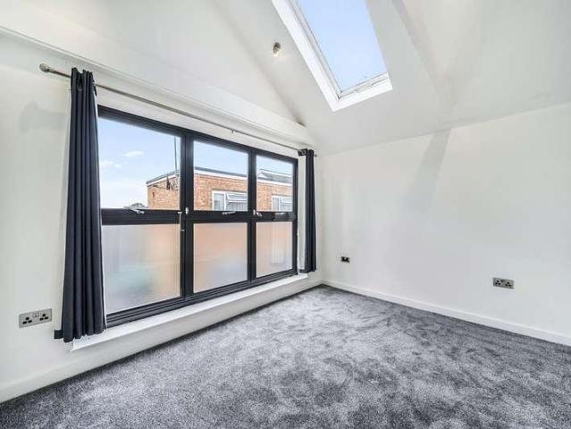 House for sale in Northwood, Greater London