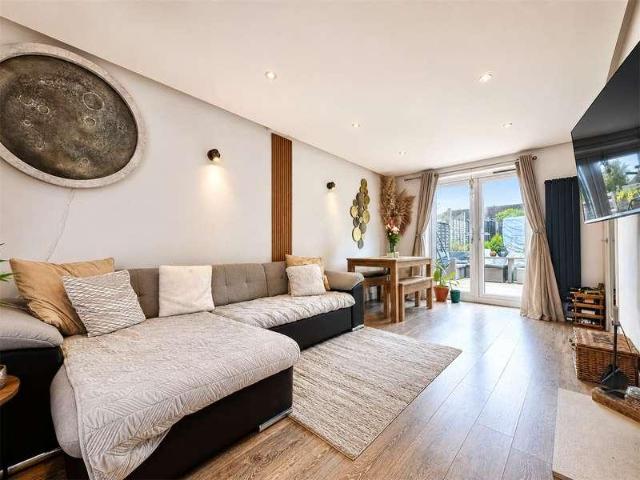 House for sale in Bear Cross, Kinson