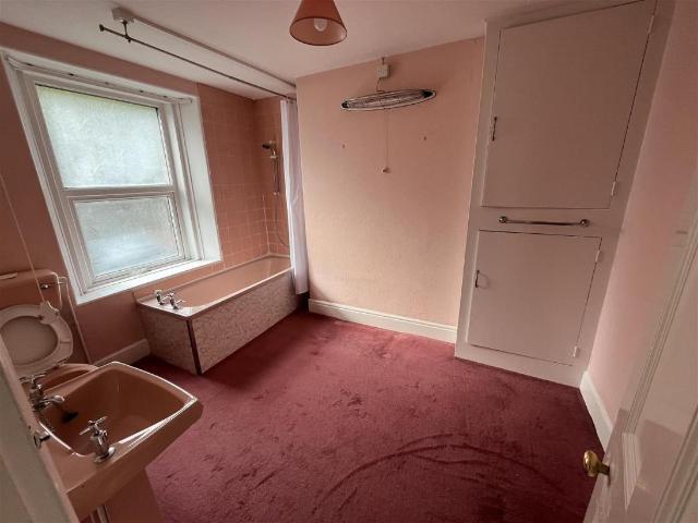 House for sale in Strode, Devon