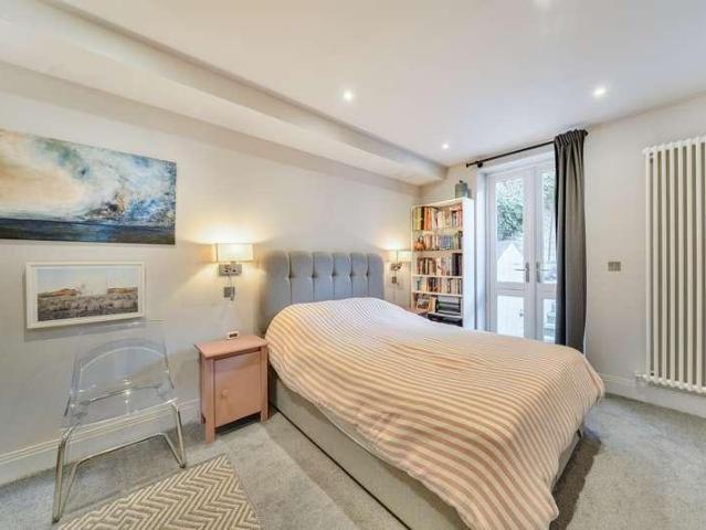 House for sale in London Borough of Lewisham, Greater London