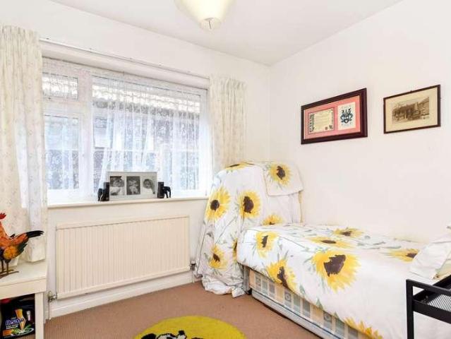 House for sale in Alton Barnes, Essex