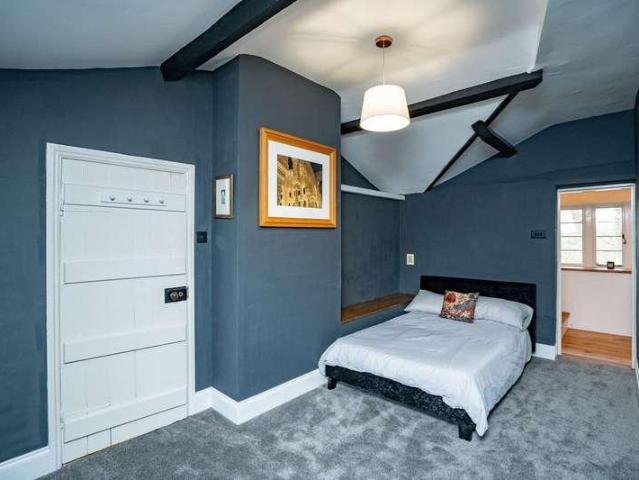 House for sale in The Village, Malvern Hills
