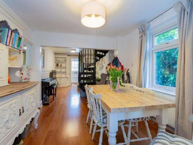 House for sale in St Marks, Maidenhead