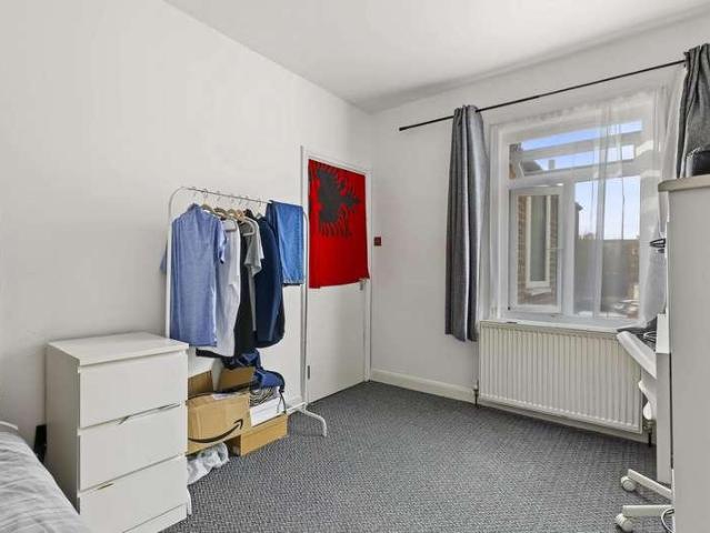 House for sale in Freezywater, Greater London