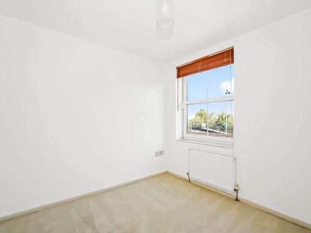 House for sale in Cheddington
