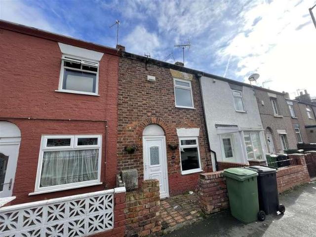 House for sale in Woodhey, Bebington