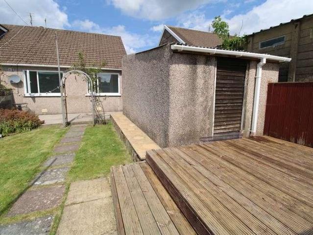 House for sale in Cefn Glas, Wales