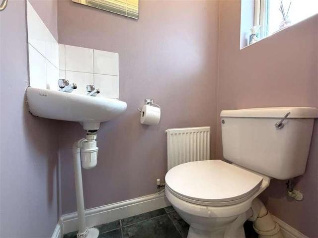 House for sale in Alverton, East Midlands