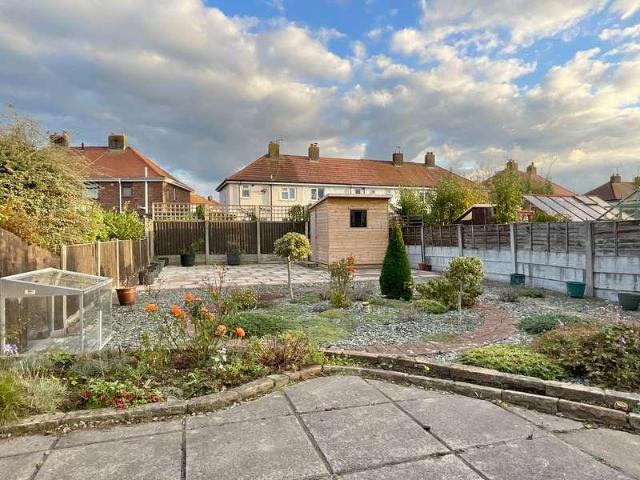 House for sale in Crossens, Sefton