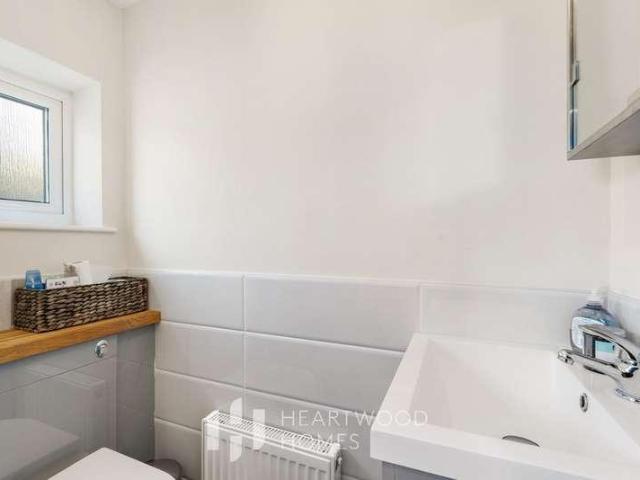 House for sale in St Albans, Five Acres