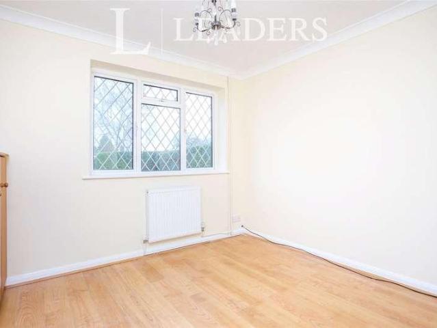 House for sale in Sheerwater, Woking
