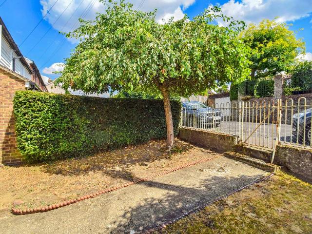 House for sale in Sevenoaks, The Butts
