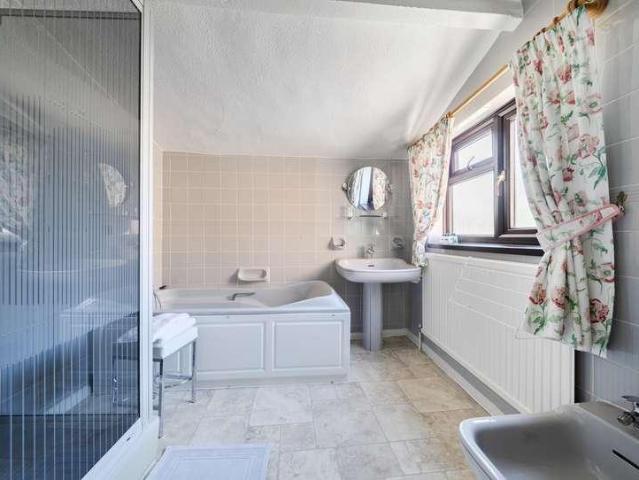 House for sale in Robin Hood, Oxford