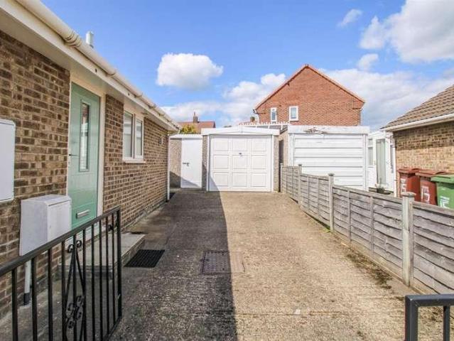 House for sale in Overton, West Yorkshire