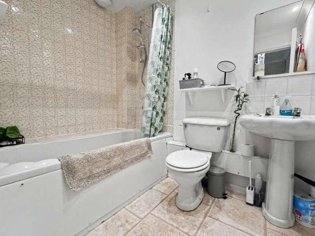 House for sale in Ebblake, Verwood