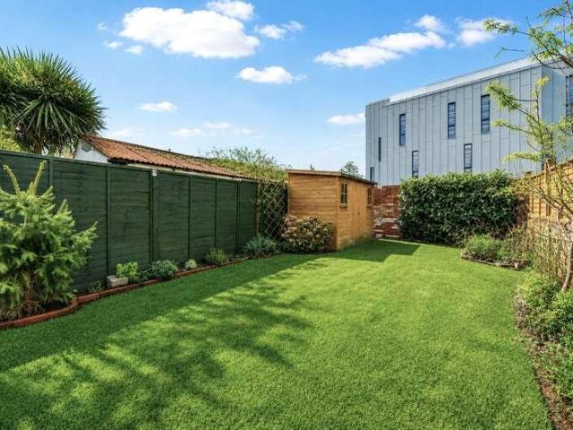 House for sale in Guildford Park, Westborough