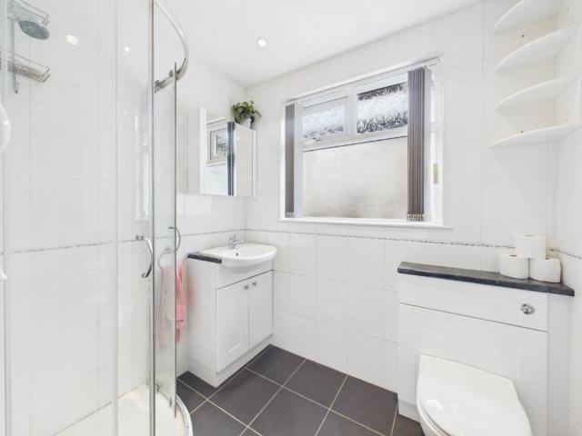 House for sale in Bingley, West Yorkshire
