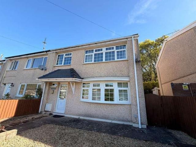 House for sale in Pontypridd, Wales