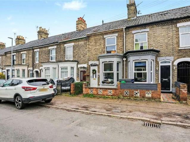 House for sale in Heigham Grove, East Bank