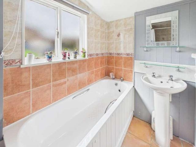 House for sale in South Hill, Bleadon