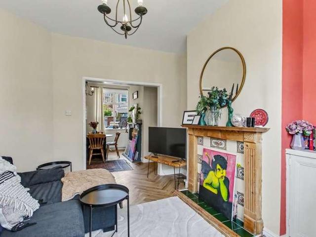 House for sale in Gorse Hill, Trafford Park
