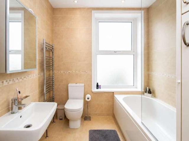 House for sale in Ossett, West Yorkshire