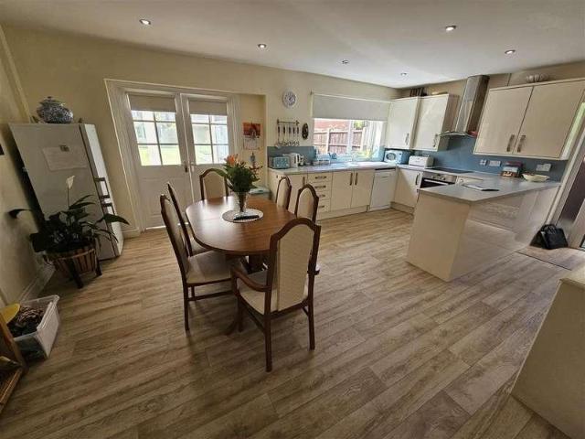 House for sale in Costhorpe, East Midlands