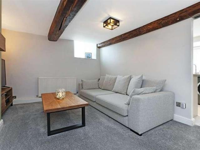 House for sale in Highburton, West Yorkshire