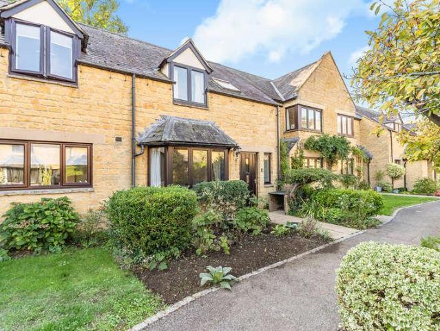 House for sale in Bampton, West Oxfordshire