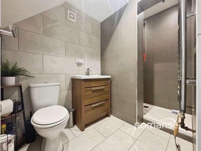 House for sale in Blackwater and Hawley, Hart