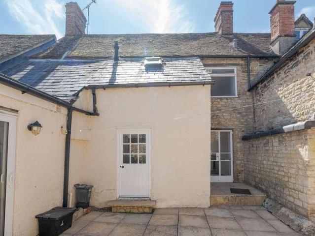House for sale in Black Bourton, Oxfordshire