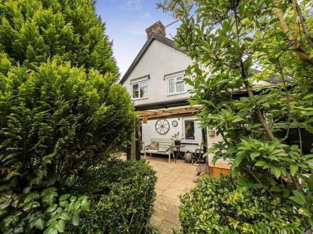 House for sale in Budlake, Devon