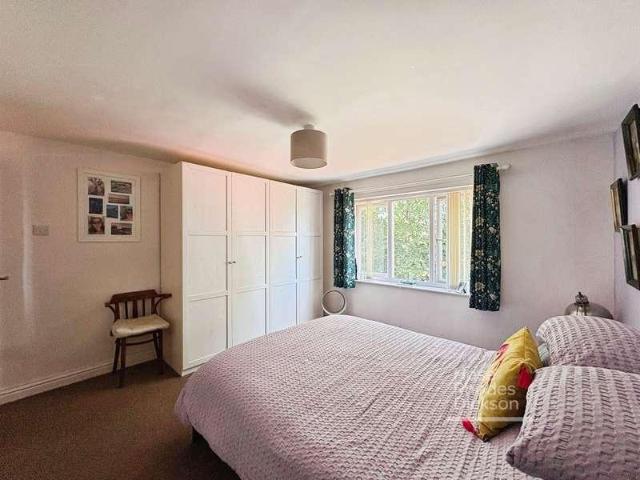 House for sale in Binstead, Ryde