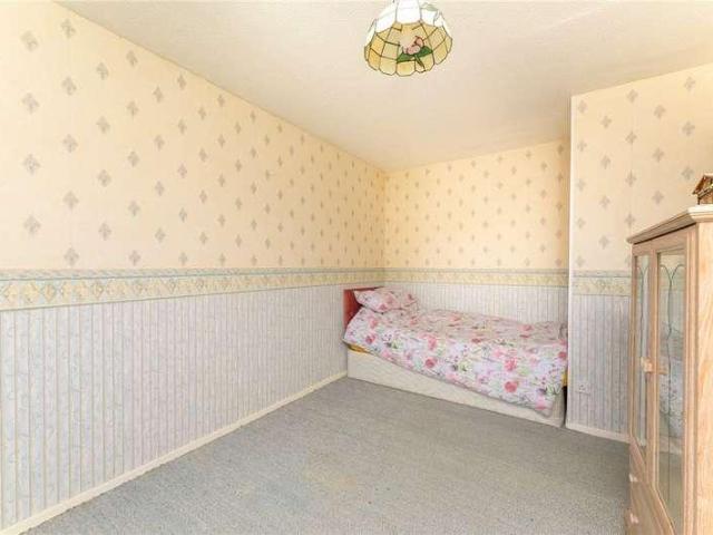 House for sale in Robin Hood, Leeds