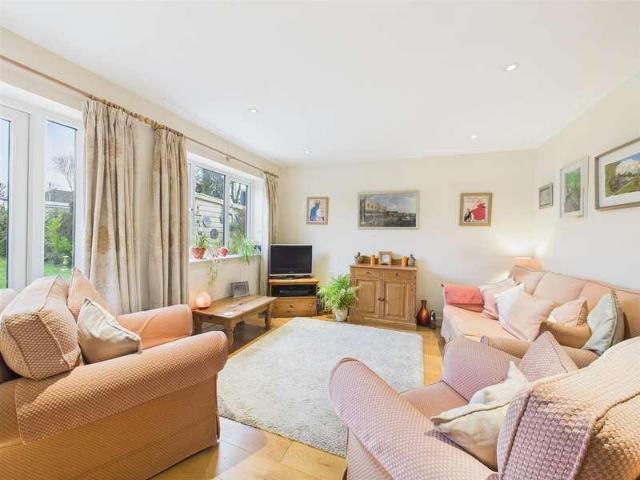 House for sale in Greater London