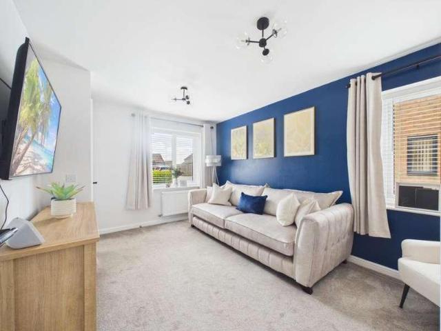House for sale in Longhill, Hull