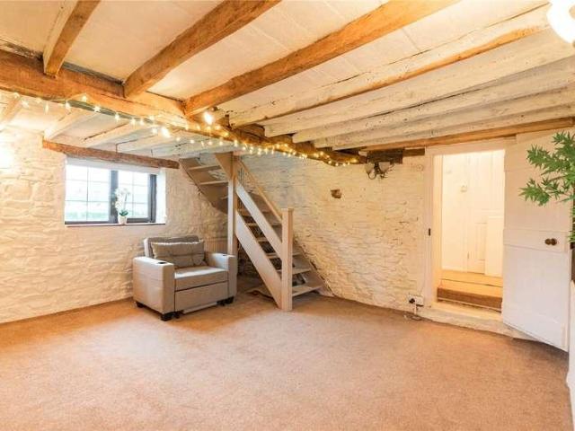 House for sale in Trefeglwys