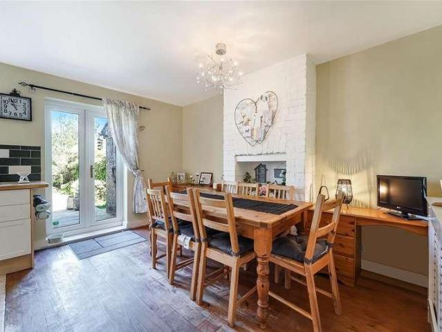 House for sale in Nork, Red Hill