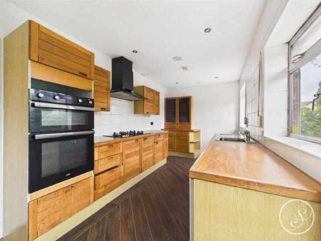 House for sale in Whitkirk, Colton