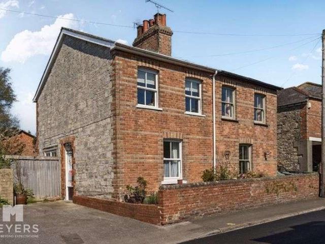 House for sale in Fordington