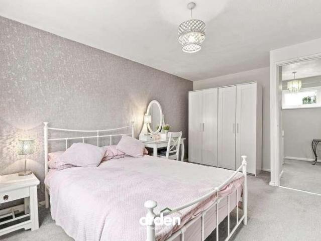 House for sale in Redditch, Worcestershire