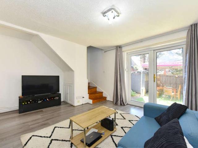House for sale in Beckton, Greater London