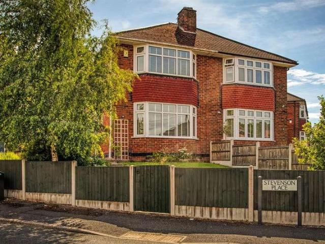 House for sale in Littleover, East Midlands