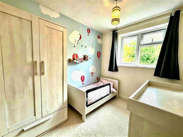 House for sale in Haydon End